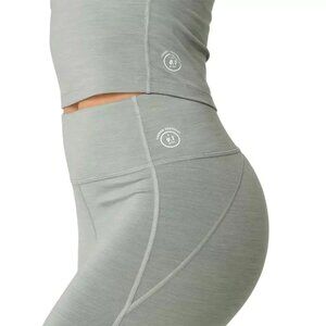 allbirds Women's Natural Bike Short Medium Grey Small